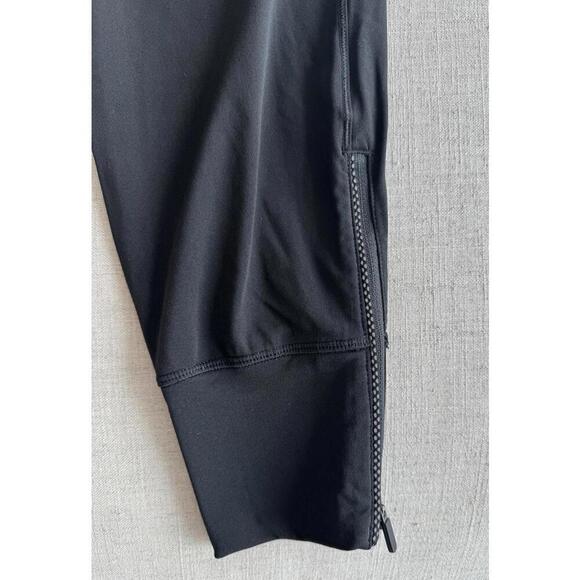 Lululemon Fresh Tracks Pants Womens Jogger with Ankle Zip Color Black Size 2 - Picture 5 of 5